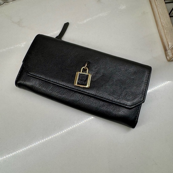 Vince Camuto Black Leather Wallet - Picture 1 of 6
